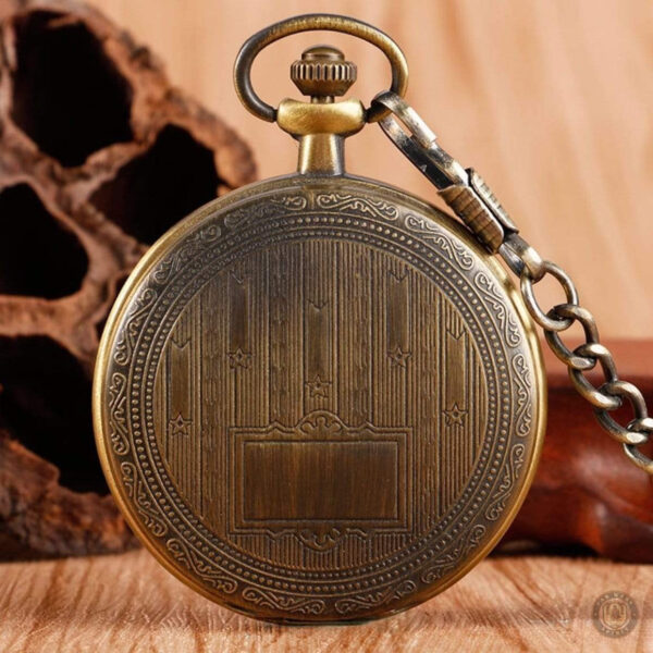 Design vintage pour montre à gousset mécanique