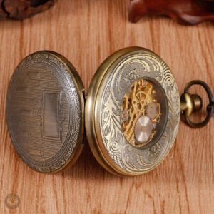 Montre à gousset avec mécanisme visible
