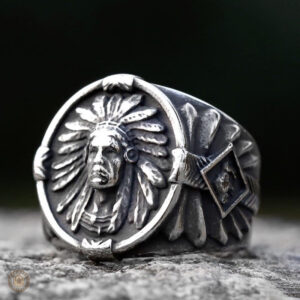 Bague masculine inspirée de l'art amérindien, design unique