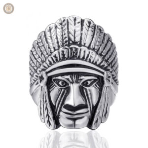 Bague western avec motifs inspirés de la culture Apache