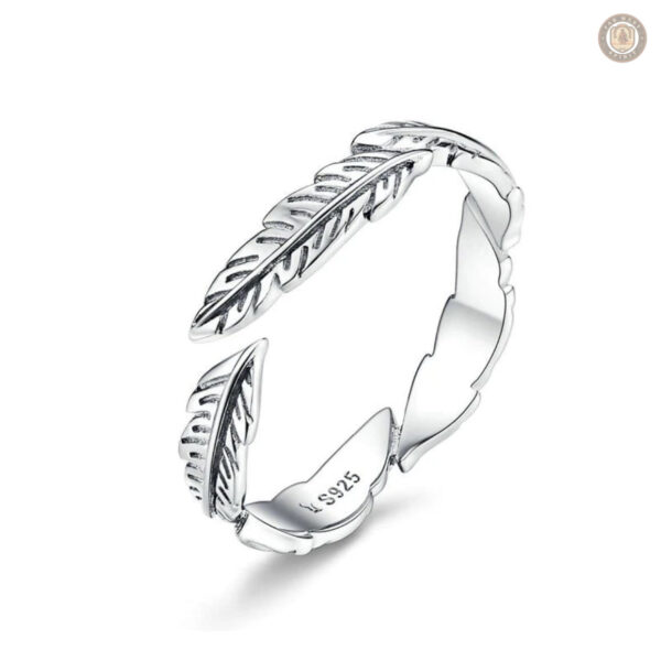 Bague ajustable en argent avec motif de plume