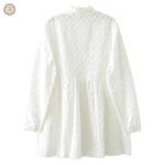 Vêtement féminin au style western, couleur blanche