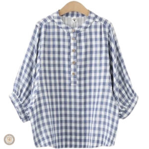 Vêtement western femme : blouse décontractée et stylée