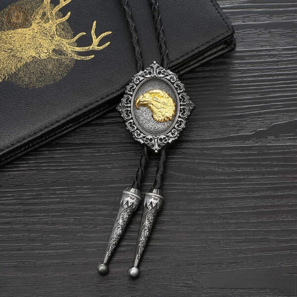 Bolo tie en cuir, orné d'un aigle stylisé