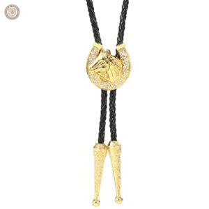 Bolo tie original avec fer, pièce unique pour tenue raffinée