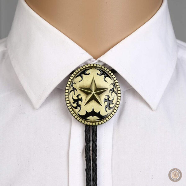 Bolo tie tendance pour une touche unique