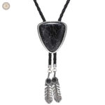 Style western : bolo tie turquoise avec design culturel