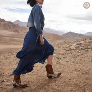 Bottines cowboy avec design élégant et moderne