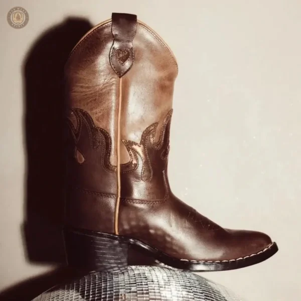 Bottines marron pour un look western élégant et confortable