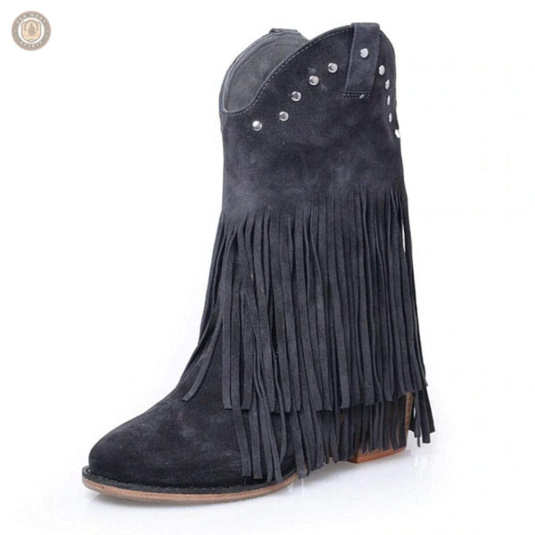 Bottes en daim pour un style cowboy féminin