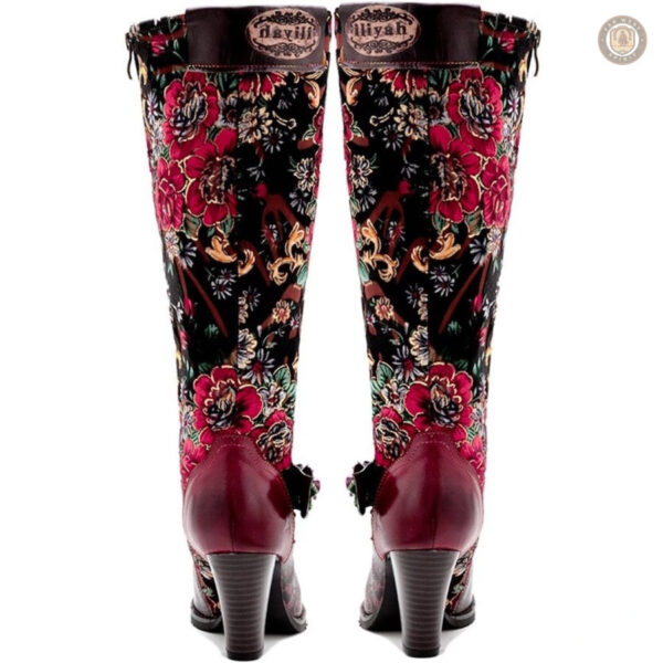 Bottes tendance pour un look audacieux et féminin