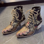 Bottines femme style cowboy, parfaites pour un look décontracté