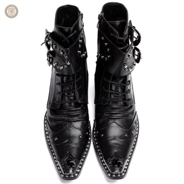 Bottines style cowboy en cuir pour un look élégant
