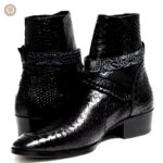 Chaussures de style cowboy en cuir noir élégant