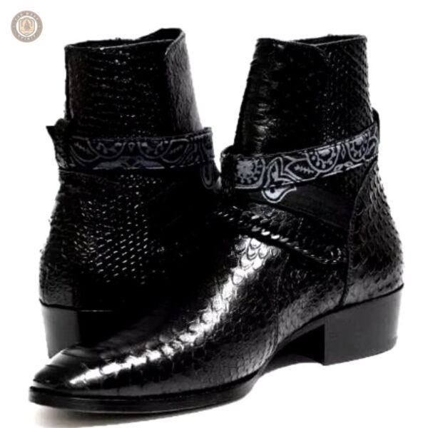 Chaussures de style cowboy en cuir noir élégant