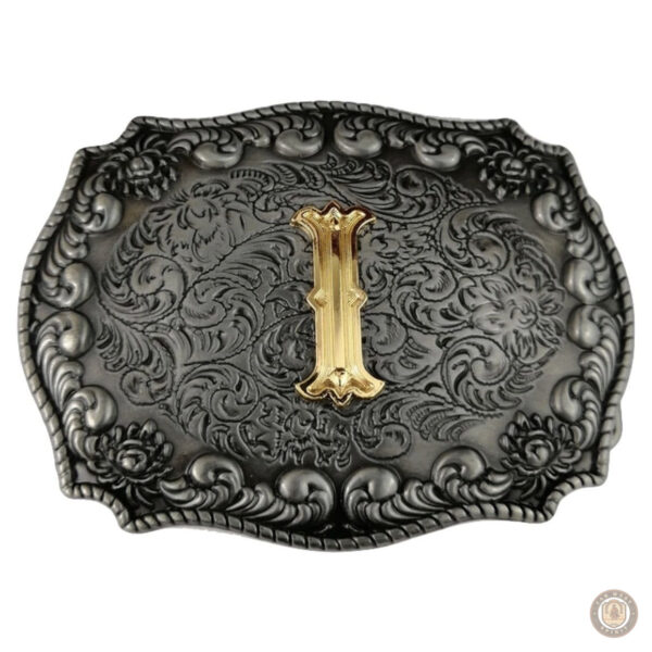Boucle de ceinture artisanale avec lettres