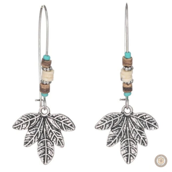 Accessoire country : boucles d'oreilles feuille, design tendance
