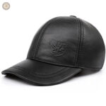 Accessoire cowboy en cuir marron pour un look authentique
