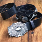 Accessoire western féminin en cuir blanc