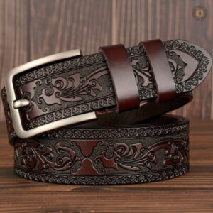 Accessoire en cuir pour un look western féminin