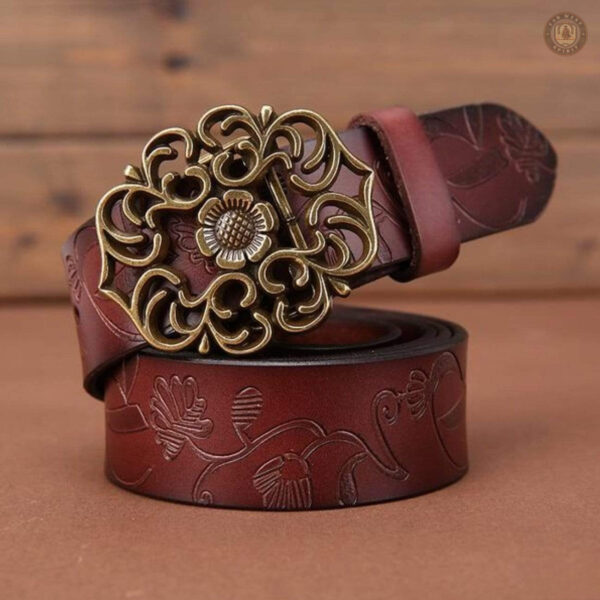 Accessoire féminin en édition limitée, style western