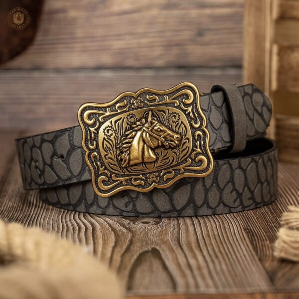 Accessoire mode féminin, ceinture western noire
