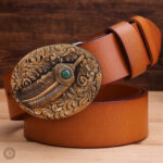 Accessoire western chic en cuir doré pour femme
