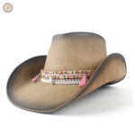 Chapeau de cowboy camel avec une large bordure