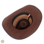 Accessoire en cuir pour homme, idéal pour un look cowboy élégant