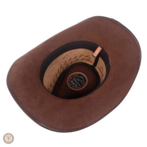 Accessoire en cuir pour homme, idéal pour un look cowboy élégant