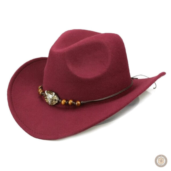 Accessoire incontournable pour les amateurs de style cowboy