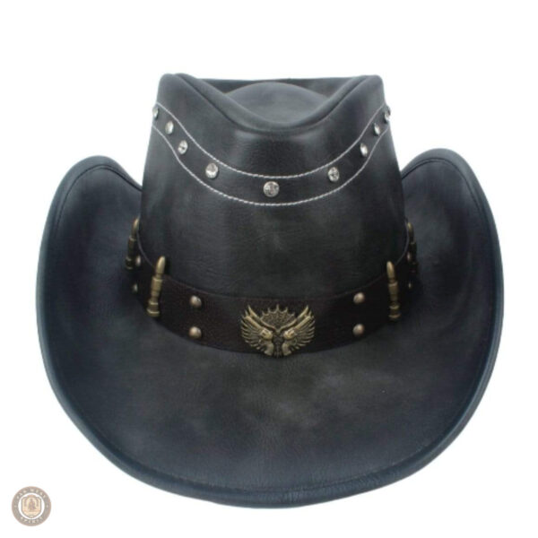 Chapeau noir style cowboy pour un look audacieux