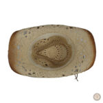 Chapeau de paille pour un look western chic