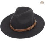 Chapeau de cowboy avec bord large et design rond