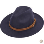 Accessoire western élégant pour une allure authentique