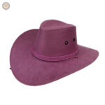 Chapeau western avec une touche vintage et élégante