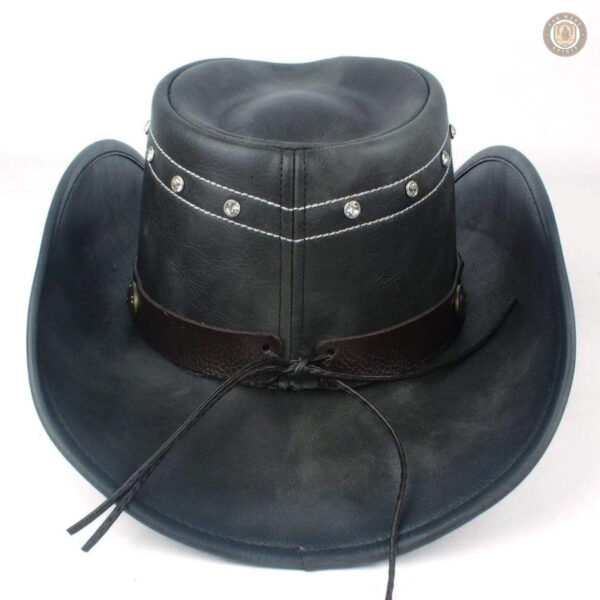 Accessoire de mode : chapeau cowboy en cuir noir