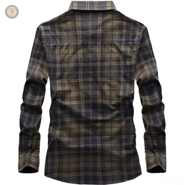 Élégante chemise à carreaux pour un look décontracté