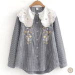 Chemise à motifs country, parfaite pour une tenue décontractée féminine