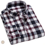 Chemise à motifs, parfaite pour une tenue décontractée