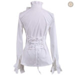 Vêtement féminin type western, chemise nouée tendance