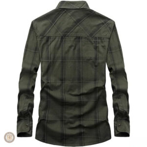 Chemise à carreaux pour homme, parfaite pour un style country chic