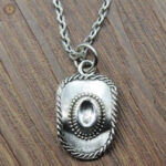 Bijoux western, collier tendance avec design cowboy