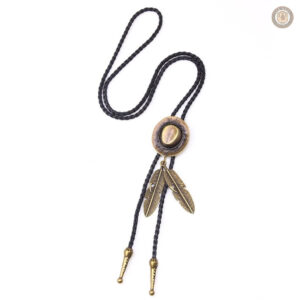 Bolo tie avec motif Western unique et élégant