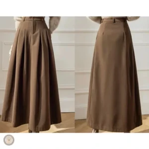 Jupe cowboy tendance, parfaite pour un look décontracté