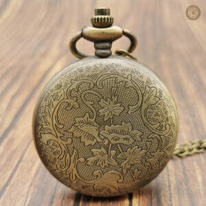 Montre à gousset en métal, élégance d'un autre temps