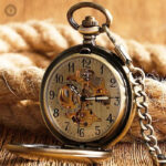 Accessoire de luxe, montre à gousset automatique