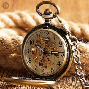 Accessoire de luxe, montre à gousset automatique