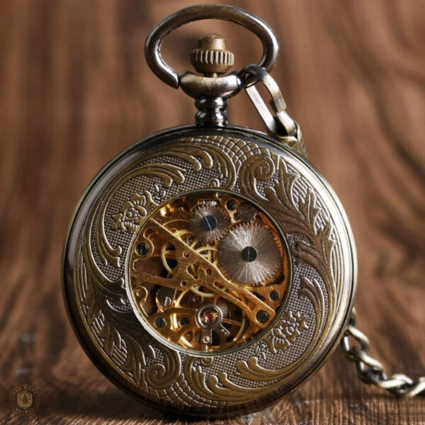 Gousset artisanal, montre élégante pour femme