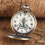 Montre à gousset classique avec design nautique